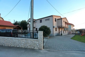 Apartmani Zara & Duje